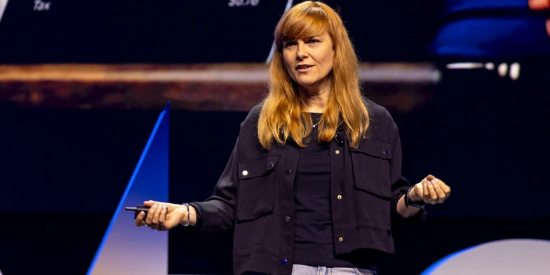 Anna Grodecka-Grad, SVP of Global Client Services at StackAdapt, delivering a keynote on how industry-specific strategies, measurement, and execution drive stronger marketing outcomes at Conversion 2026.